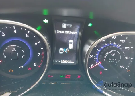 2014 Hyundai Santa Fe Sport 2.0L Turbo z USA, uszkodzony, nr VIN 5XYZU3LA0EG219902